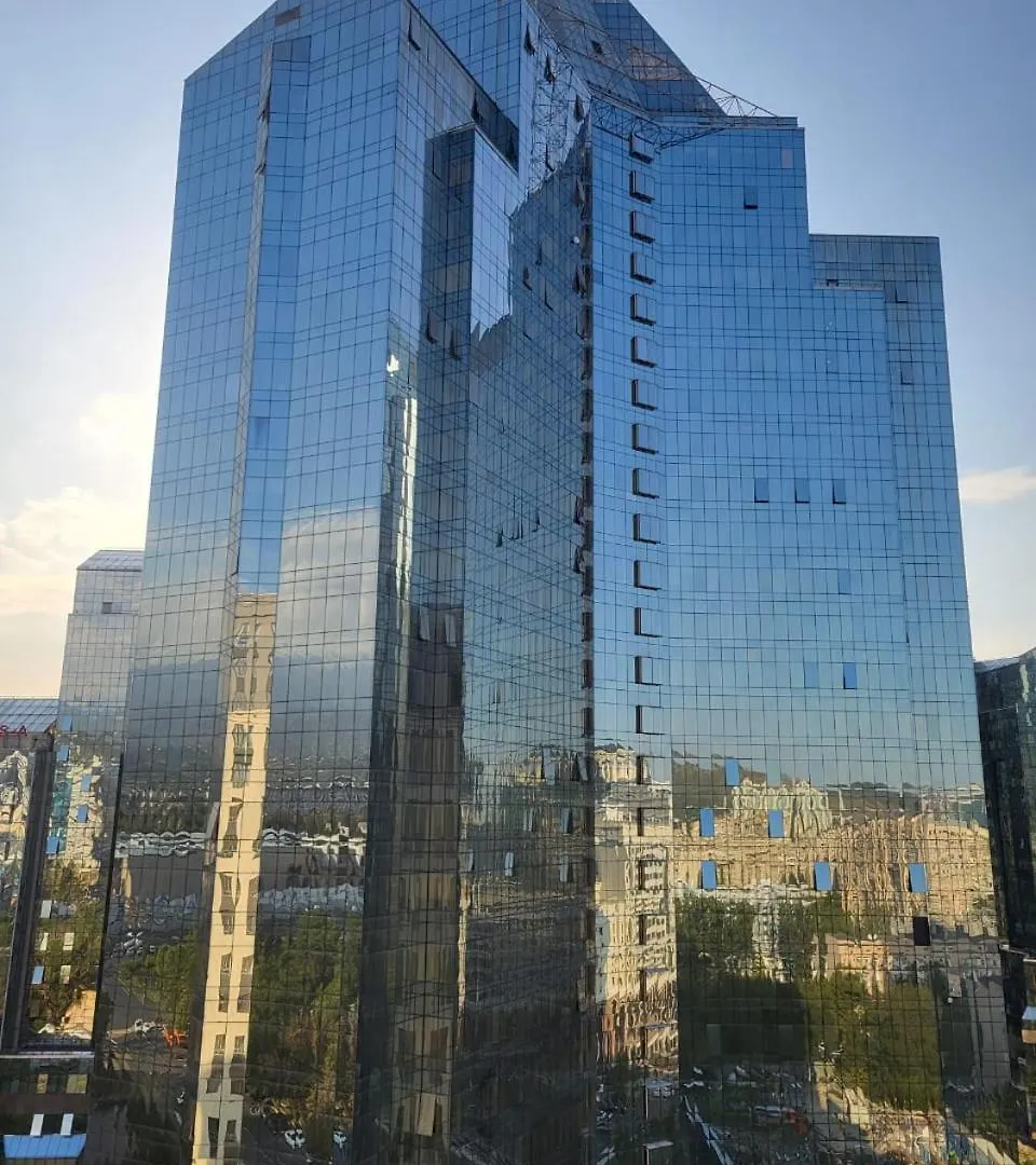 Современные Апартаменты Жк Нурлы Тау Almaty Apartment